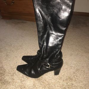 Knee high heel boots